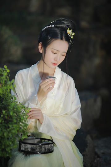 日韩综合一区二区无码