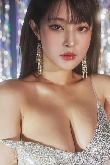 国产亚洲精品别视在线播放