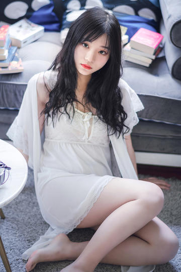 我和发情干爹床上性事